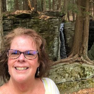 Meet your Posher, Sharon